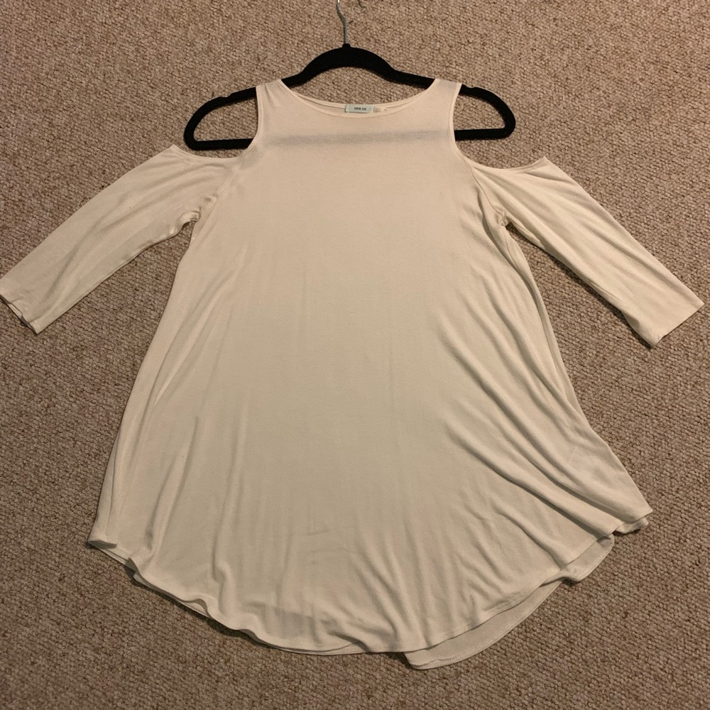 Kimchi Blue white cold-shoulder top from UO